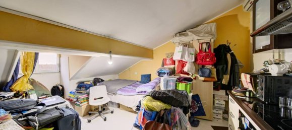 Studio in Turin, Italy No. 44417 12