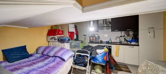 Studio in Turin, Italy No. 44417 10