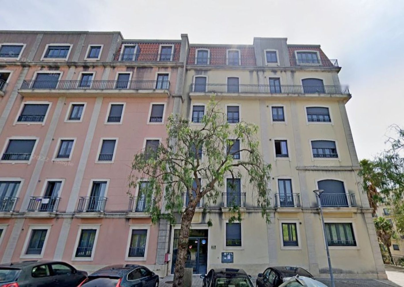 Квартира с 4 спальнями в Вила Нова ди Гая, Португалия № 224962