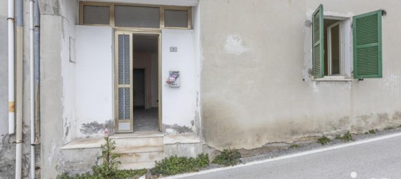 Casa de 7 habitaciónes en Osimo, Italy No. 149420 19