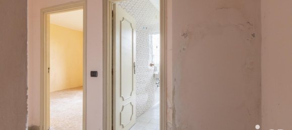 Casa de 7 habitaciónes en Osimo, Italy No. 149420 9