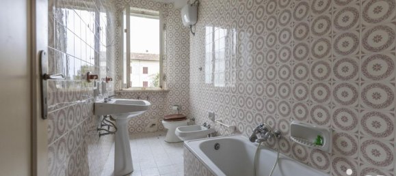 Casa de 7 habitaciónes en Osimo, Italy No. 149420 10