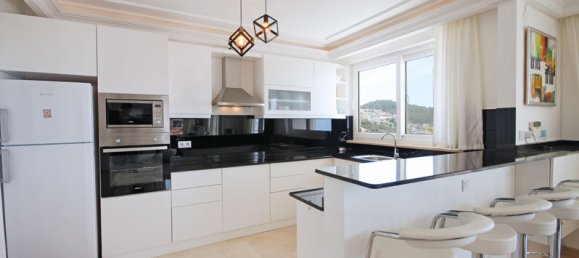 Villa 3+1 in Kargicak, Turkey No. 14641 2