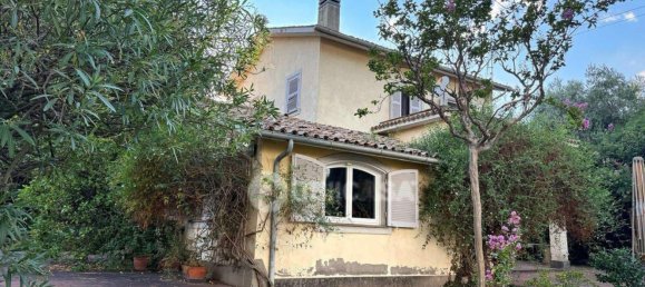 Villa T7 em Velletri, Italy N.º 345129 8