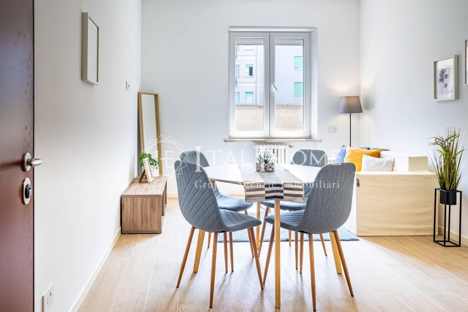 Apartamento de 2 divisões em Bergamo, Italy N.º 316104