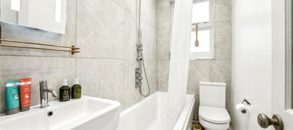 2 bedrooms Apartment in London, United Kingdom No. 12927 6