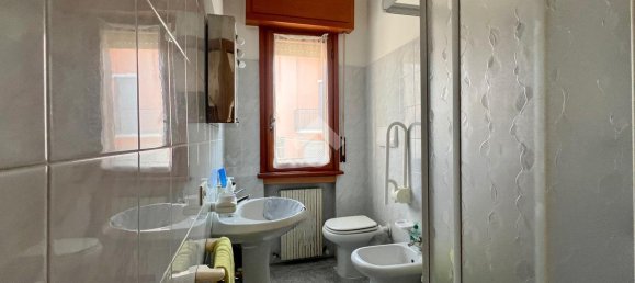 4-salle Villa à Presezzo, Italy No. 2457 11