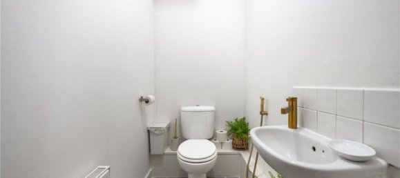 2 Schlafzimmer Haus in Colindale, United Kingdom, Nr. 7841 13