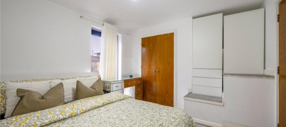 2 Schlafzimmer Haus in Colindale, United Kingdom, Nr. 7841 7