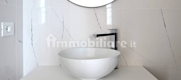 4 rooms Building in Colorno, Italy No. 223313 4