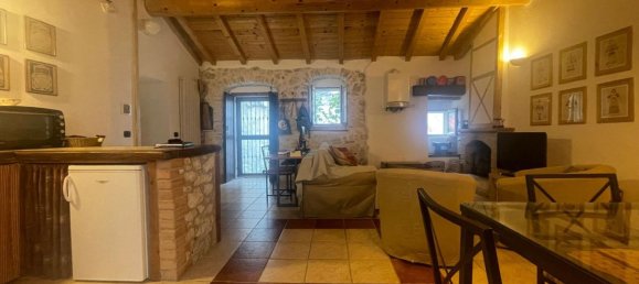 3 rooms House in Vico del Gargano, Italy No. 299724 2
