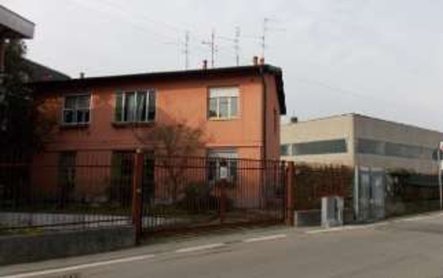 Studio in Melegnano, Italy No. 208560