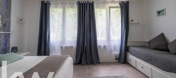 12 rooms Villa in La Ferte-Saint-Cyr, France No. 62114 18