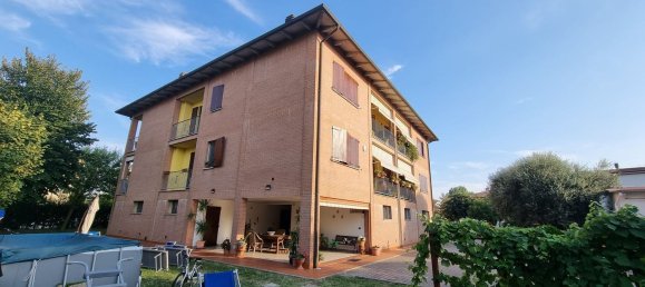 6 bedrooms Apartment in San Giorgio di Piano, Italy No. 318762 2