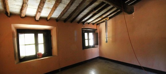6 rooms House in Capannori, Italy No. 122246 12