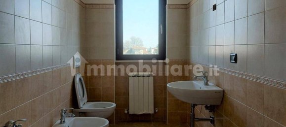 Büro in Sant'Egidio alla Vibrata, Italy 151m², Nr. 342992 2