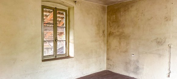 4 bedrooms House in Sovramonte, Italy No. 334483 14