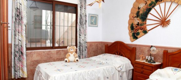 4 bedrooms House in La Union, Spain No. 64277 17