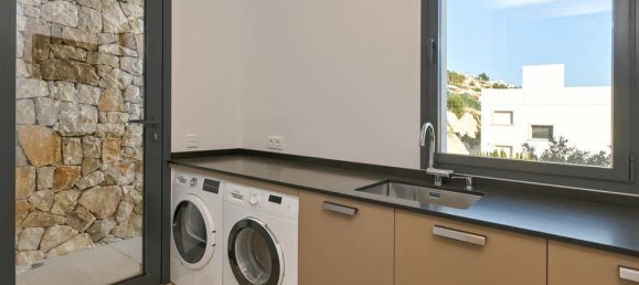 Villa de 4 dormitorios en Calpe, Spain No. 189289 18