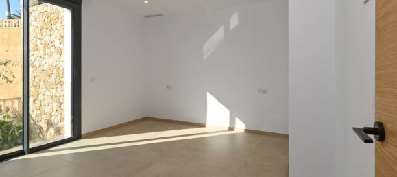 Villa de 4 dormitorios en Calpe, Spain No. 189289 35