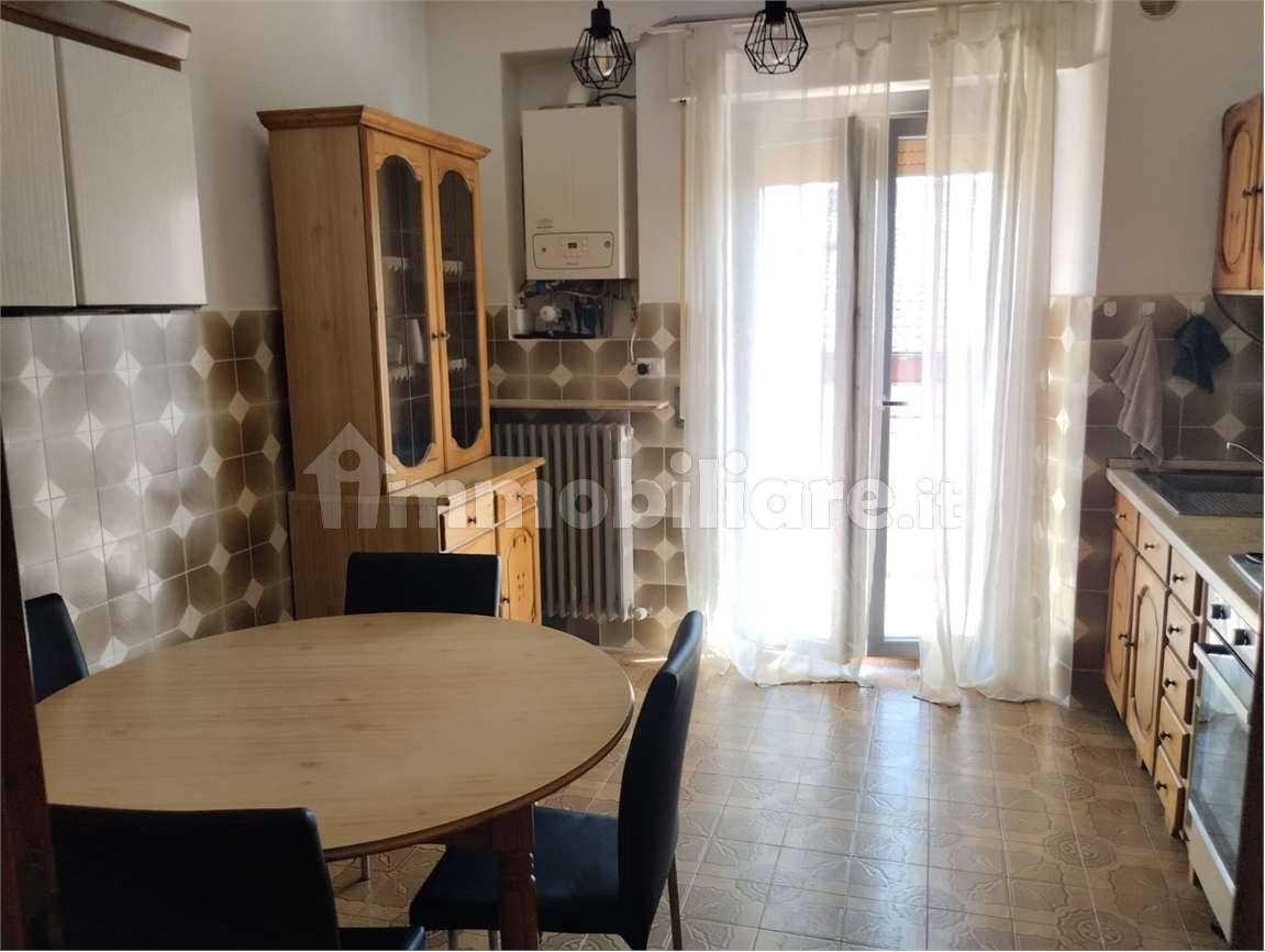 Apartamento de 5 habitaciónes en Tolentino, Italy No. 347668