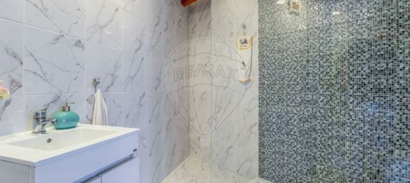 3 bedrooms House in Lousada, Portugal No. 19248 26