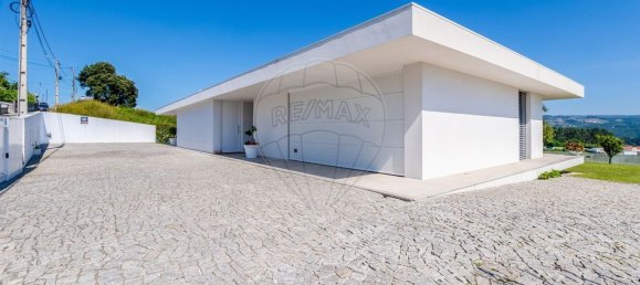 3 bedrooms House in Lousada, Portugal No. 19248 10