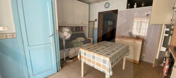 2-salle Maison à San Severo, Italy No. 24104 4