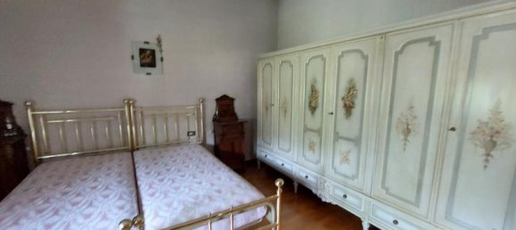 8غرفة شقة في Arezzo, Italy رقم 234918 15