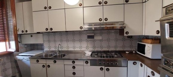 8غرفة شقة في Arezzo, Italy رقم 234918 9