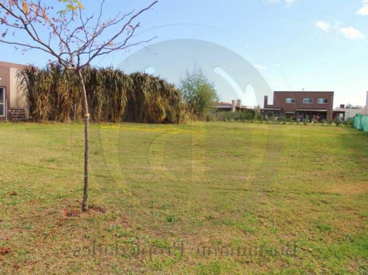  Land in Tigre, Argentina No. 121810