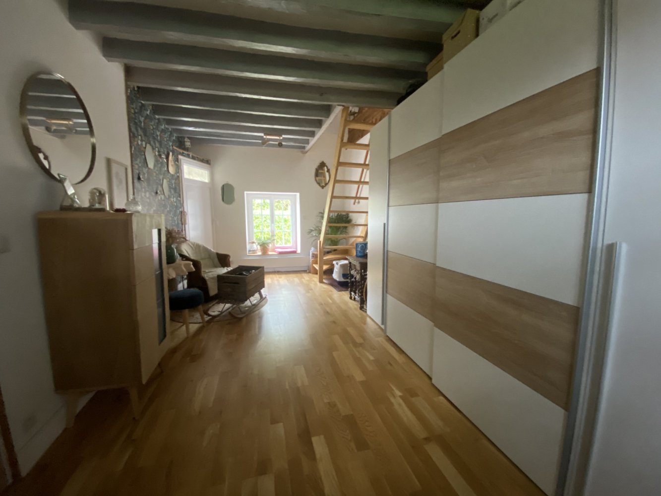 Casa de 5 dormitorios en Maintenon, France No. 59989