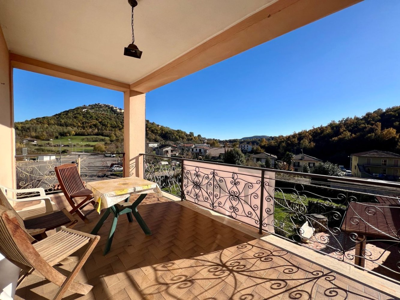 4-salle Appartement à Torre Cajetani, Italy No. 223799