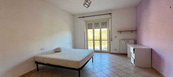 4-salle Appartement à Torre Cajetani, Italy No. 223799 17