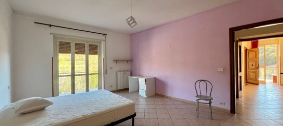 4-salle Appartement à Torre Cajetani, Italy No. 223799 18