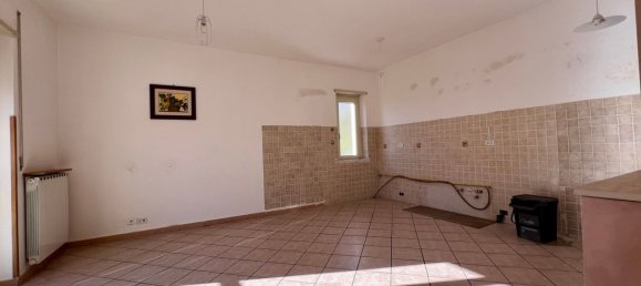 4-salle Appartement à Torre Cajetani, Italy No. 223799 10