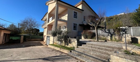 4-salle Appartement à Torre Cajetani, Italy No. 223799 31