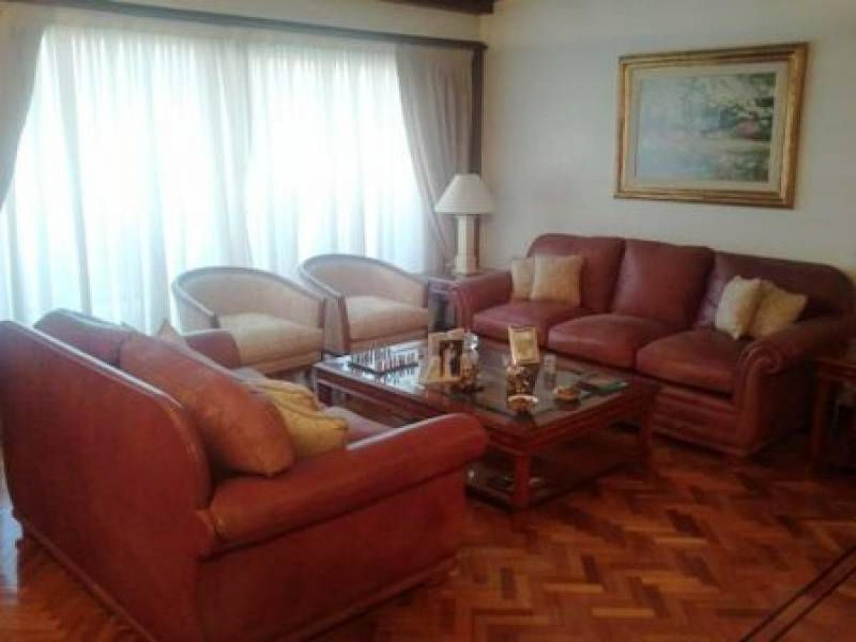 2 bedrooms Apartment in Lanus, Argentina No. 21432