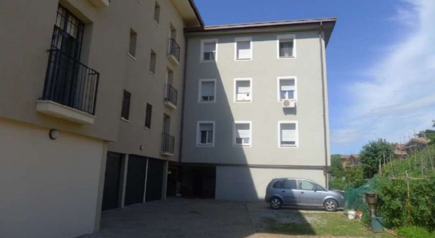 3 Schlafzimmer Wohnung in Montichiari, Italy, Nr. 363389