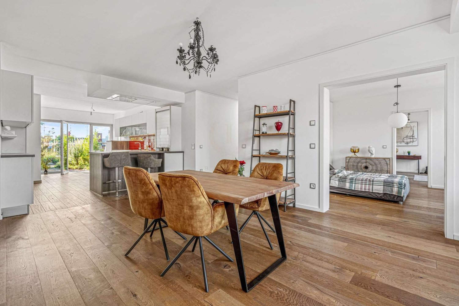 7 bedrooms Penthouse in Moabit, Germany No. 331689