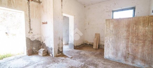 2 Schlafzimmer Haus in Tarquinia, Italy, Nr. 300593 18