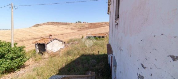 2 Schlafzimmer Haus in Tarquinia, Italy, Nr. 300593 13