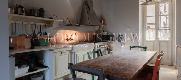 Apartamento de 5 divisões em Carate Brianza, Italy N.º 260976 6