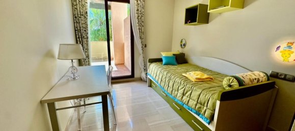 3 bedrooms Penthouse in Marbella, Spain No. 138877 14