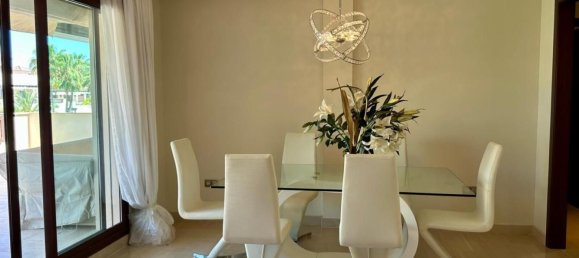 3 bedrooms Penthouse in Marbella, Spain No. 138877 2