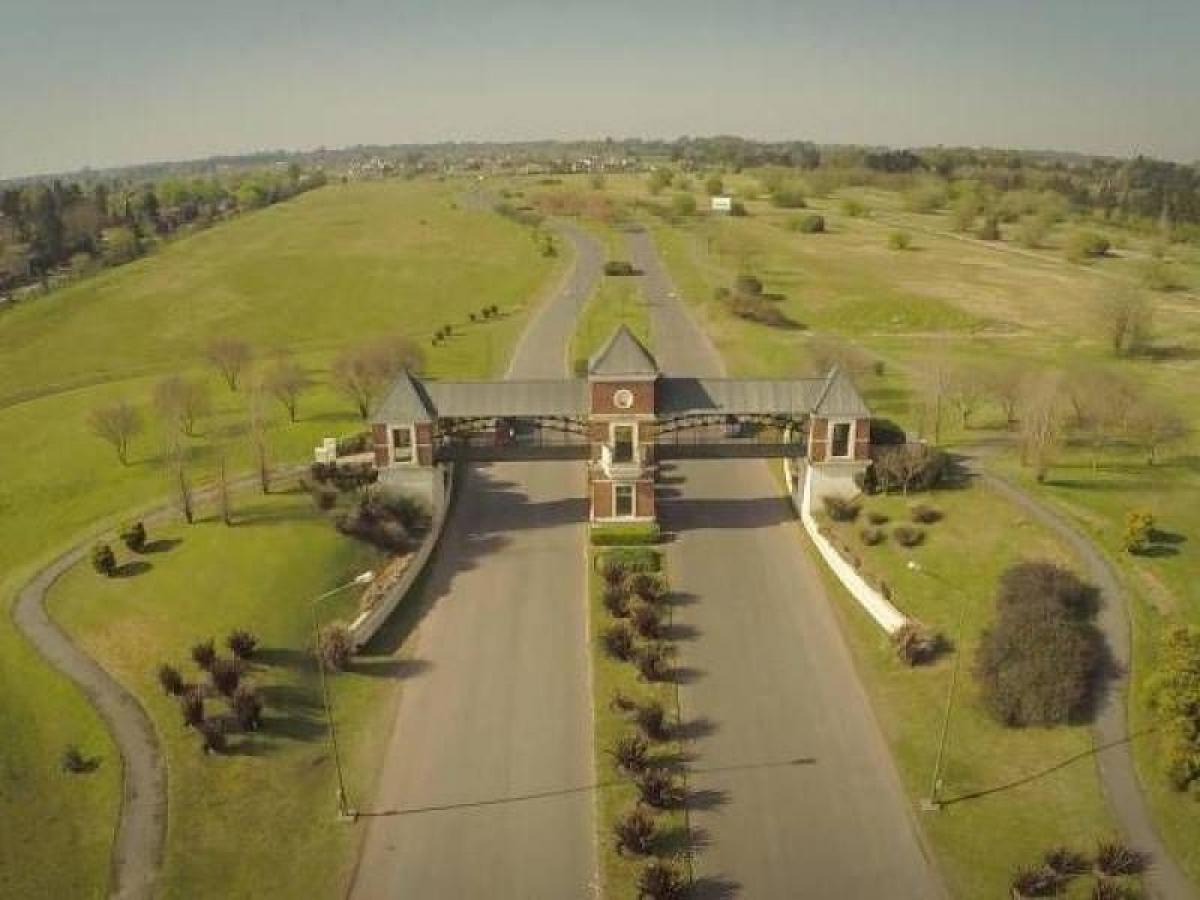 3 Schlafzimmer Haus in Pilar, Argentina, Nr. 79885