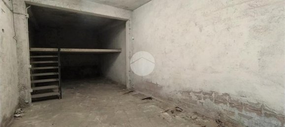 1 room Garage in Rome, Italy No. 19818 8