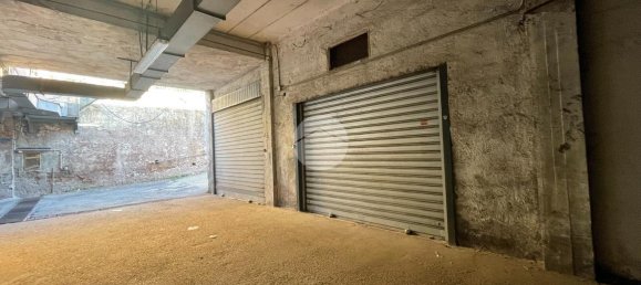 1 room Garage in Rome, Italy No. 19818 5