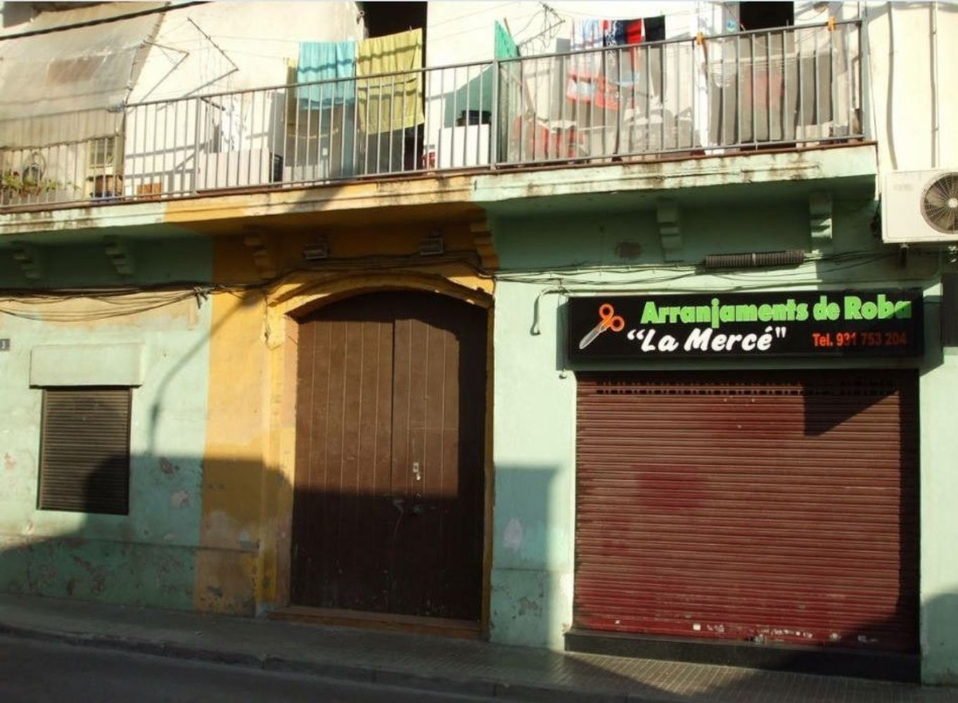 27m² Commercial property in Gava, Spain No. 207721