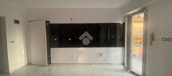 3 rooms Apartment in Corte Franca, Italy No. 4673 3